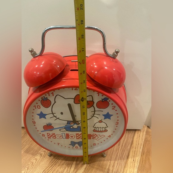 🎀🛍🎀GIANT HELLO KITTY ALARM CLOCK🛍🎀🛍🎀 - Picture 10 of 11